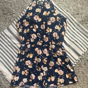 Aeropostale Navy Floral Romper Size Large